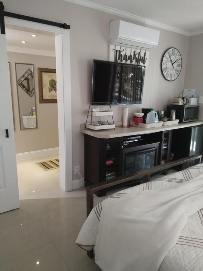 شقة Naples' Hidden Gem المظهر الخارجي الصورة